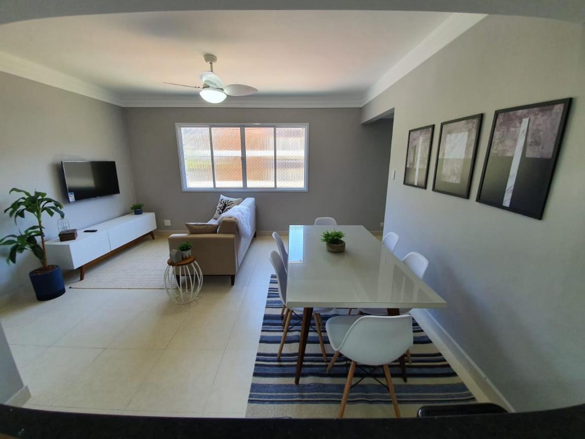 Apartamento Lindo Apartamento Enseada Ate 6 Pessoas - 2 Quartos - 200mt Da Guarujá