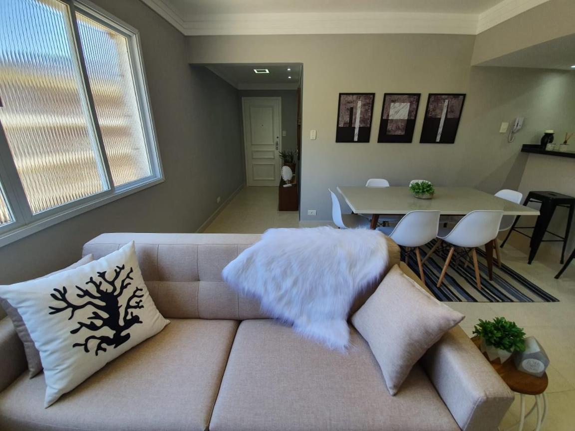 Lindo Apartamento Enseada Ate 6 Pessoas - 2 Quartos - 200mt Da Apartamento