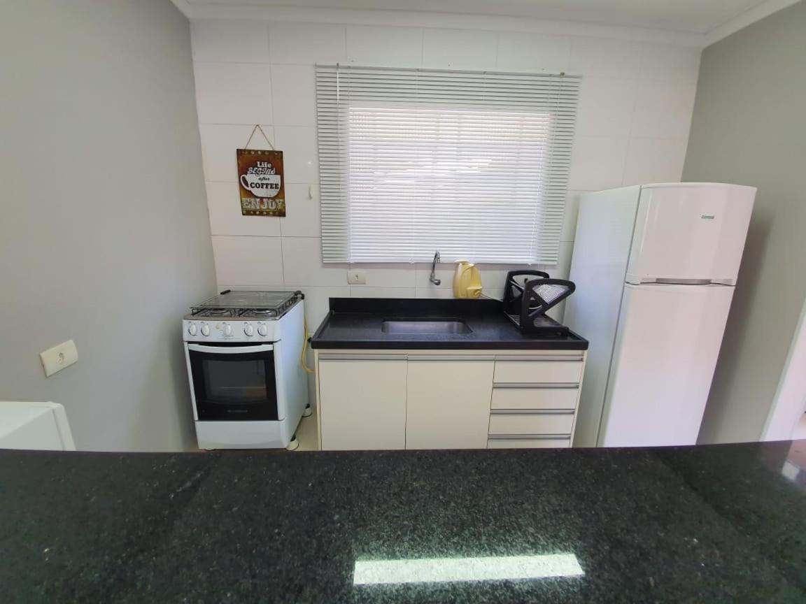 Lindo Apartamento Enseada Ate 6 Pessoas - 2 Quartos - 200mt Da Guarujá