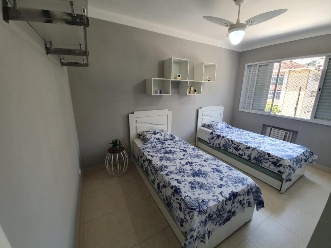Apartamento Lindo Apartamento Enseada Ate 6 Pessoas - 2 Quartos - 200mt Da